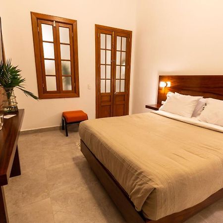 Plaza Chapala Hotel 外观 照片